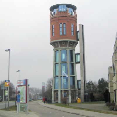rolcontainer huren bij de watertoren in Hazerswoude-Rijndijk