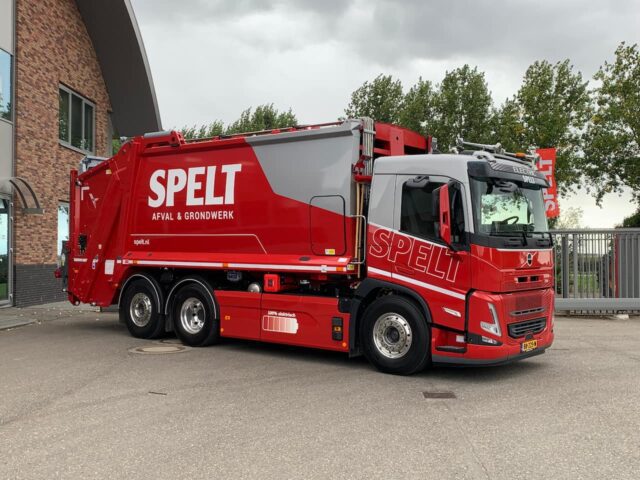 Onze eerste elektrische vuilniswagen