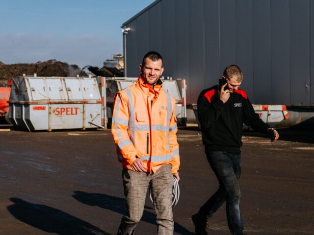Op de werf, loods en werkplaats